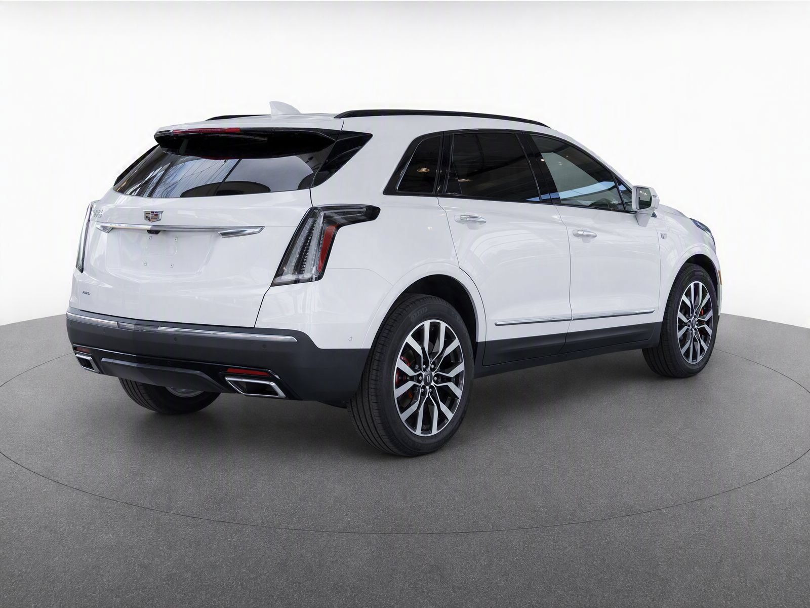 Used 2023 Cadillac XT5 Sportv w/ Platinum Package AWD/4WD image 4