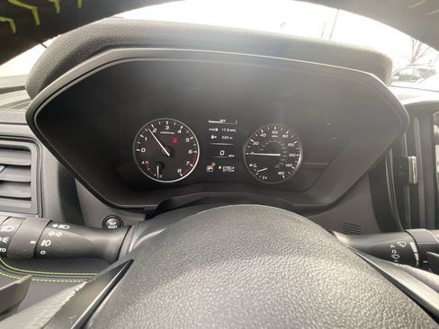 Used 2025 Subaru Ascent Onyx Edition image 16