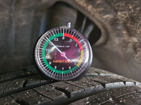 Used 2024 Nissan Kicks SR w/ SR Premium Package image 26