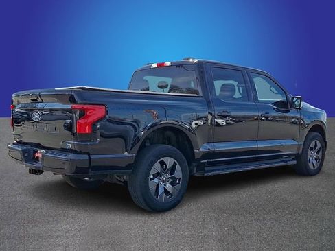 Used 2024 Ford F150 Lightning Flash image 4