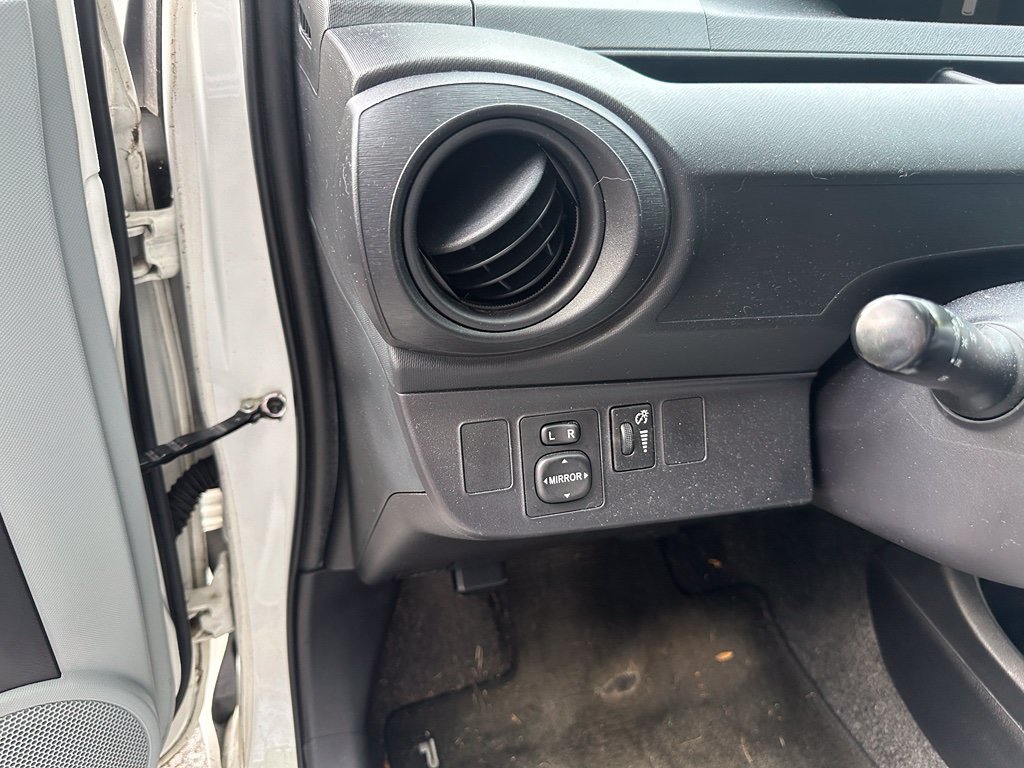 Used 2012 Toyota Prius C Two FWD image 10
