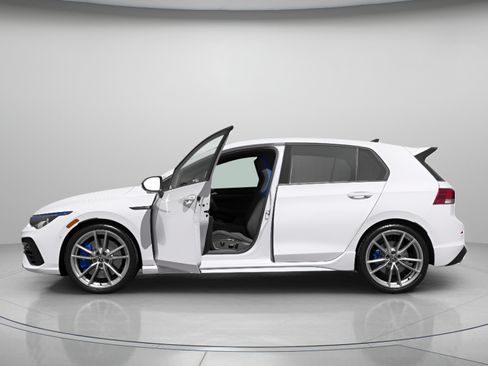 Used 2024 Volkswagen Golf R AWD/4WD image 3