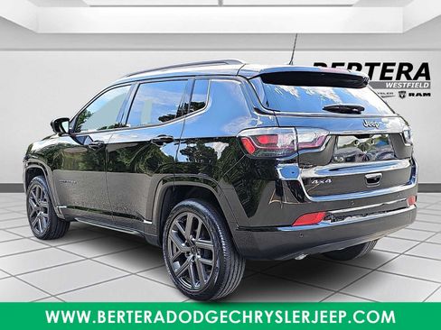 Used 2025 Jeep Compass Limited w/ High Altitude Package AWD/4WD image 4