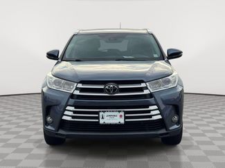 Used 2019 Toyota Highlander XLE w/ Protection Package #3 AWD/4WD video 2