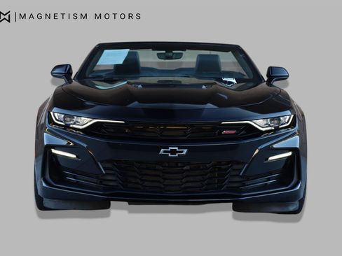 Used 2019 Chevrolet Camaro SS RWD image 8