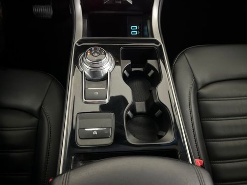 Used 2019 Ford Edge SEL w/ Equipment Group 201A image 74