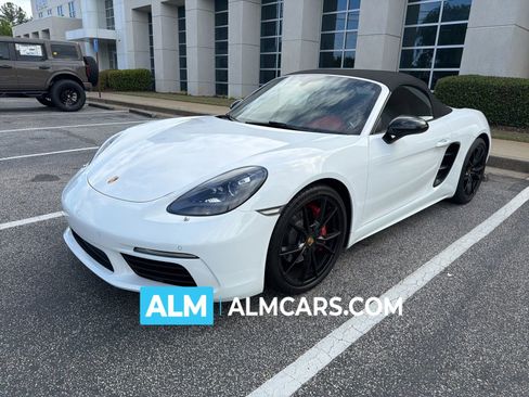 Used 2017 Porsche 718 Boxster S RWD image 1