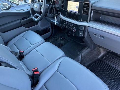New 2026 Ford F250 XL w/ XL Chrome Package image 11