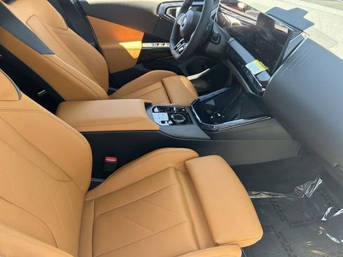 New 2026 BMW X3 xDrive30 w/ Premium Package AWD/4WD image 12