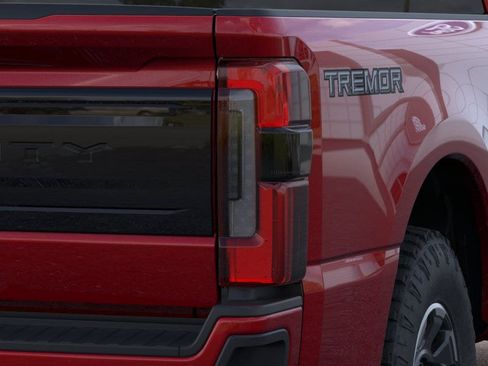 New 2026 Ford F350 Platinum w/ Tremor Off-Road Package AWD/4WD image 21