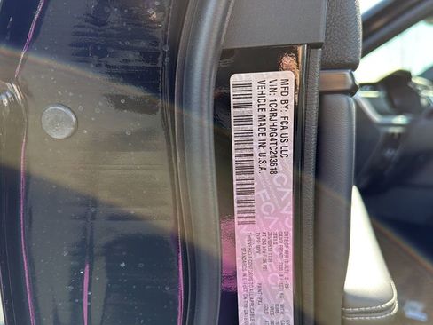 New 2026 Jeep Grand Cherokee Laredo image 36