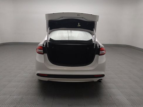 Used 2018 Ford Fusion SE FWD image 29