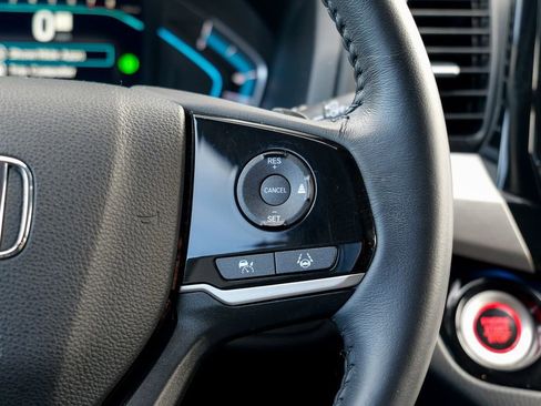 Used 2023 Honda Odyssey Touring image 49