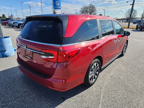 Used 2023 Honda Odyssey EX-L image 4