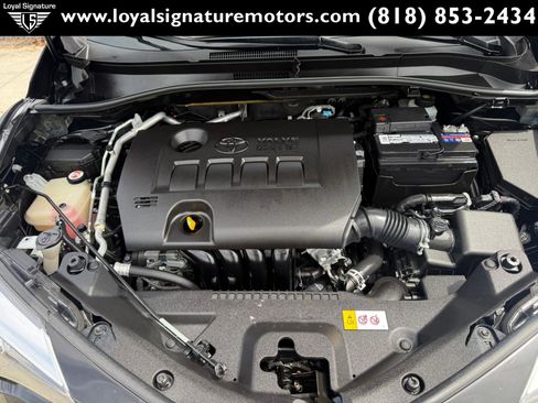 Used 2020 Toyota C-HR LE FWD image 29