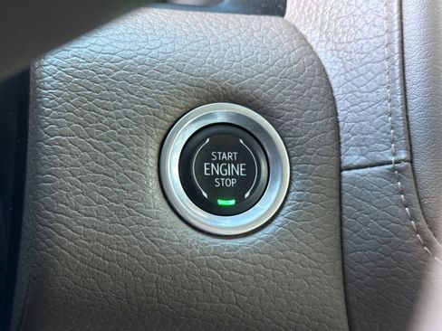 Used 2022 GMC Yukon Denali image 26