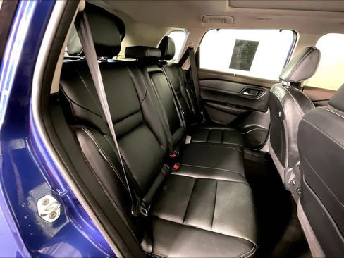 Used 2023 Nissan Rogue SL w/ SL Premium Package FWD image 32