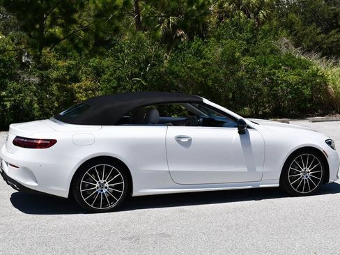 Used 2023 Mercedes-Benz E 450 Cabriolet w/ AMG Line image 43