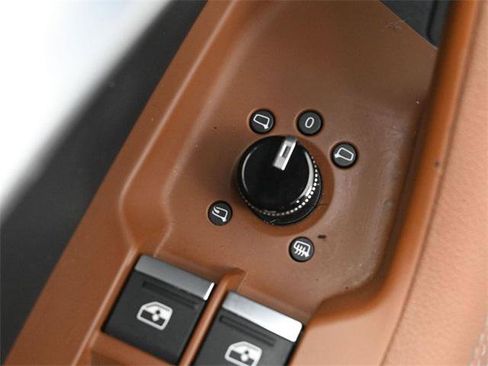 Used 2023 Audi A6 Premium Plus w/ Premium Plus Package image 12