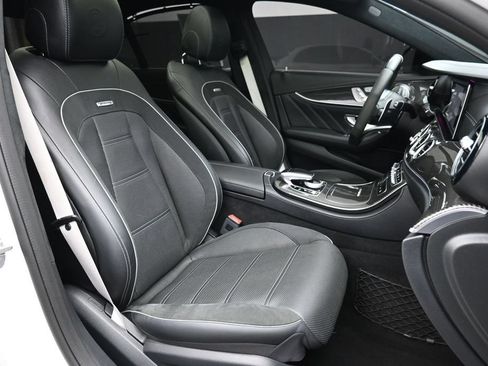Used 2019 Mercedes-Benz E 63 AMG S image 27