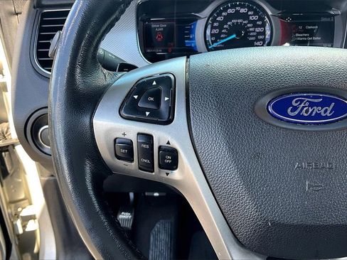 Used 2019 Ford Taurus SHO image 17