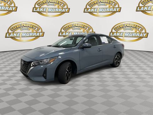 Used 2024 Nissan Altima 2.5 SR FWD image 7