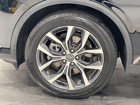 Used 2022 Acura MDX SH-AWD w/ Technology Package image 18