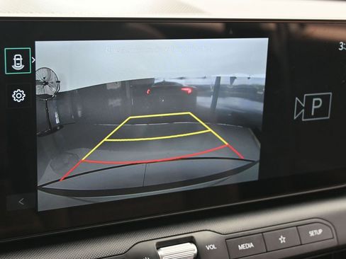 Used 2025 Kia K4 EX image 21