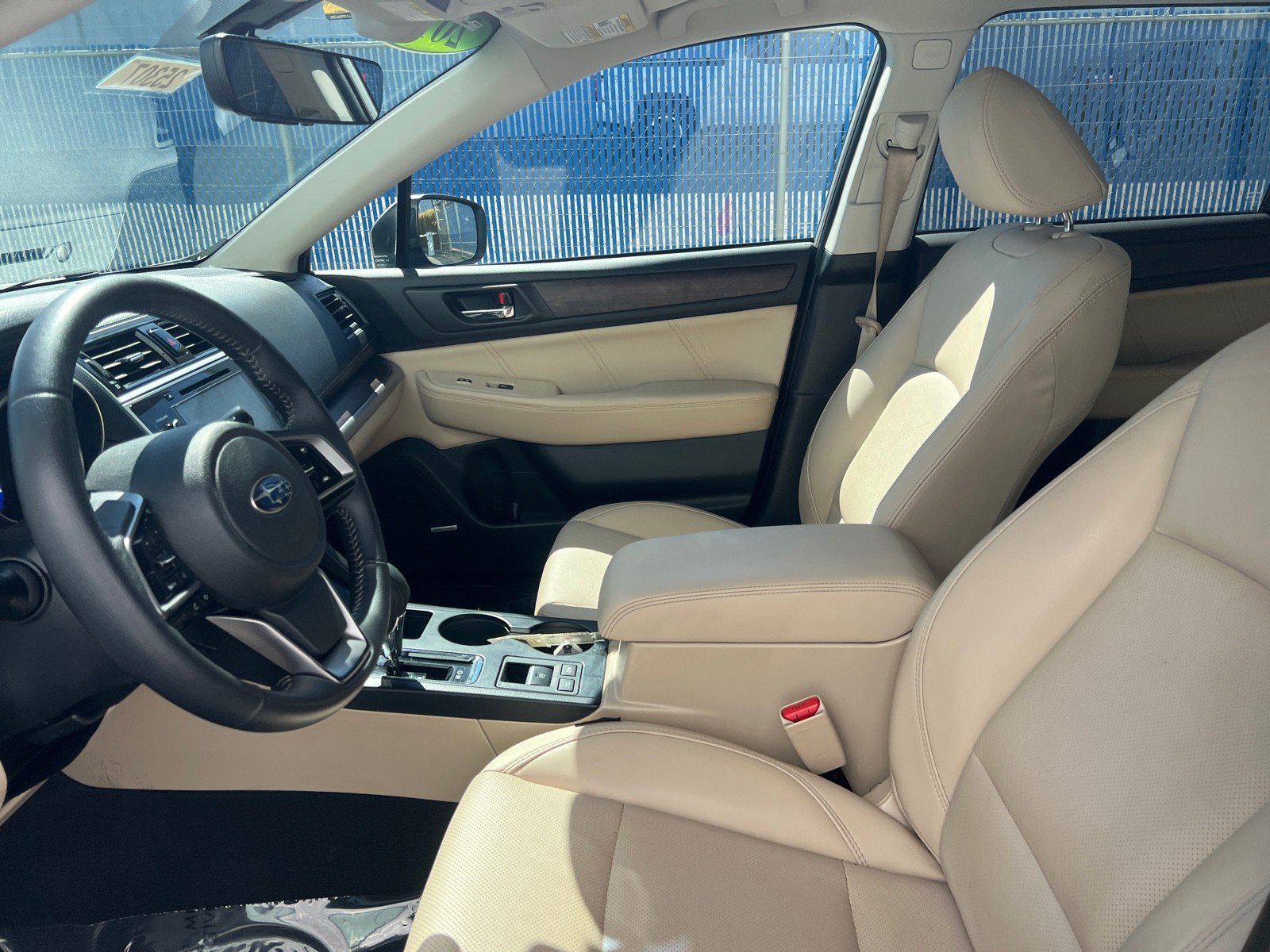 Used 2018 Subaru Outback 2.5i Limited AWD/4WD image 18