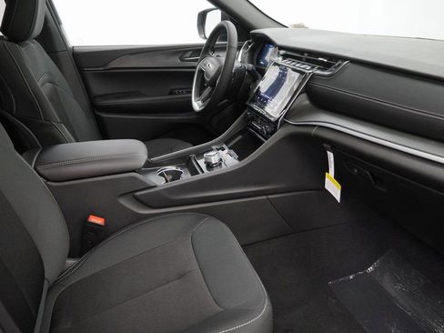 New 2026 Jeep Grand Cherokee Laredo X AWD/4WD image 35