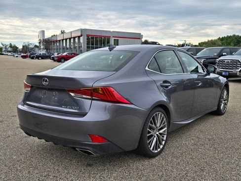 Used 2017 Lexus IS 300 AWD image 6