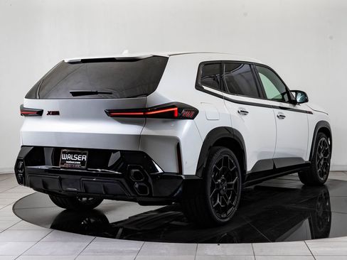 New 2026 BMW XM Label Red image 10