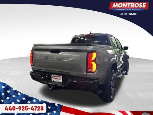 Used 2025 Chevrolet Colorado ZR2 w/ Technology Package AWD/4WD image 5