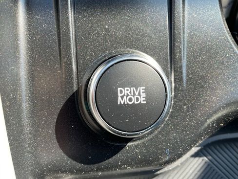 New 2026 Ford Explorer Active w/ Active Comfort Package image 14