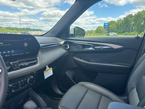 New 2026 Chevrolet TrailBlazer ACTIV w/ Convenience Package AWD/4WD image 25