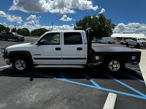 Used 2001 Chevrolet Silverado 1500 LS w/ Off-Road Skid Plate Pkg image 6