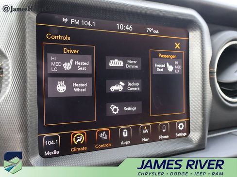 Used 2022 Jeep Wrangler Unlimited Sahara AWD/4WD image 34