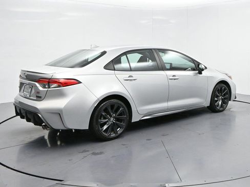 Used 2023 Toyota Corolla SE FWD image 7