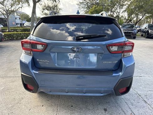 Certified 2021 Subaru Crosstrek 2.0i Premium w/ Moonroof Package image 24