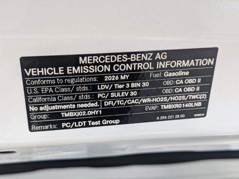 Used 2026 Mercedes-Benz GLC 300 image 16