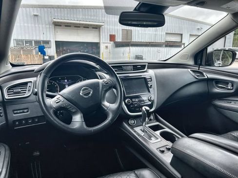 Used 2019 Nissan Murano Platinum w/ Cargo Package FWD image 10