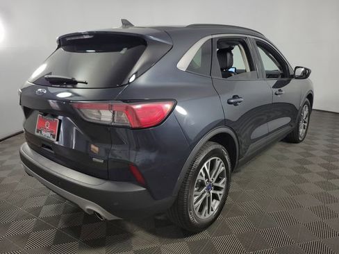 Used 2022 Ford Escape SEL w/ Technology Package FWD image 9