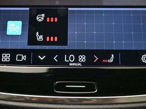 Used 2023 Volvo XC90 T8 Plus image 23