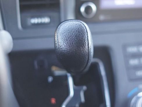 Used 2020 Toyota Sienna LE image 27