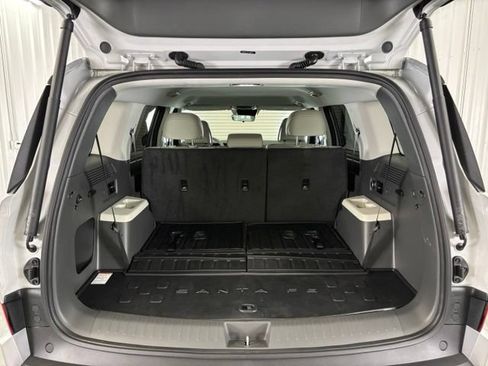 Used 2026 Hyundai Santa Fe SEL FWD image 14