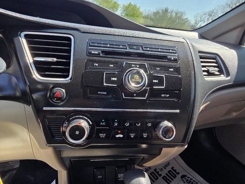 Used 2014 Honda Civic LX image 17