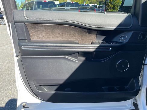 Used 2018 Ford Expedition Max Limited w/ Equipment Group 302A image 25