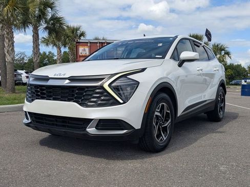 Certified 2024 Kia Sportage LX image 8