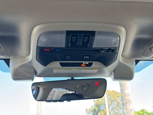Certified 2023 Subaru Crosstrek 2.5i Limited w/ Moonroof Package image 14