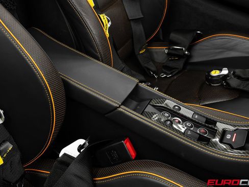 Used 2013 McLaren MP4-12C Spider RWD image 40